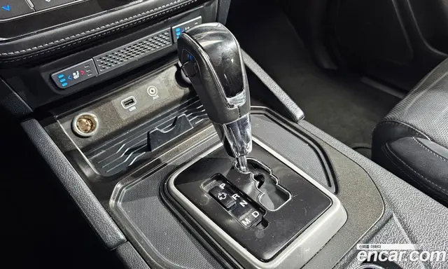 SsangYong Rexton 2019 2.2 автомат (гидро), миниатюра 12