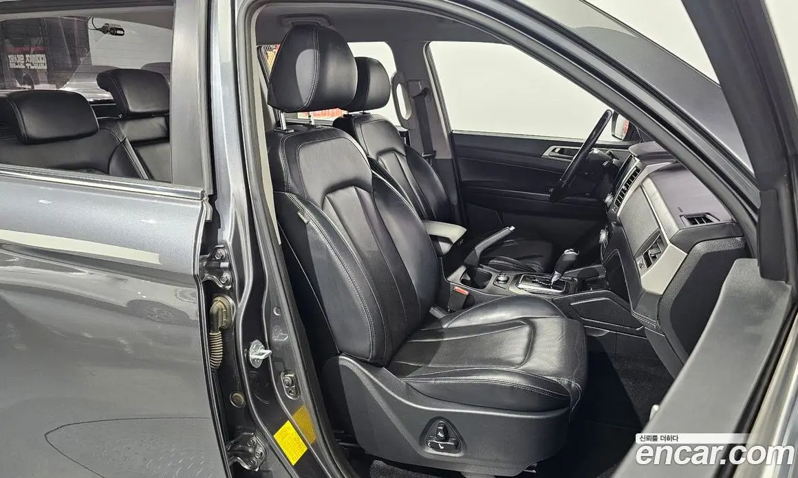 SsangYong Rexton 2019 2.2 автомат (гидро), фото 16 SsangYong Rexton 2019 2.2 автомат (гидро), фото 16