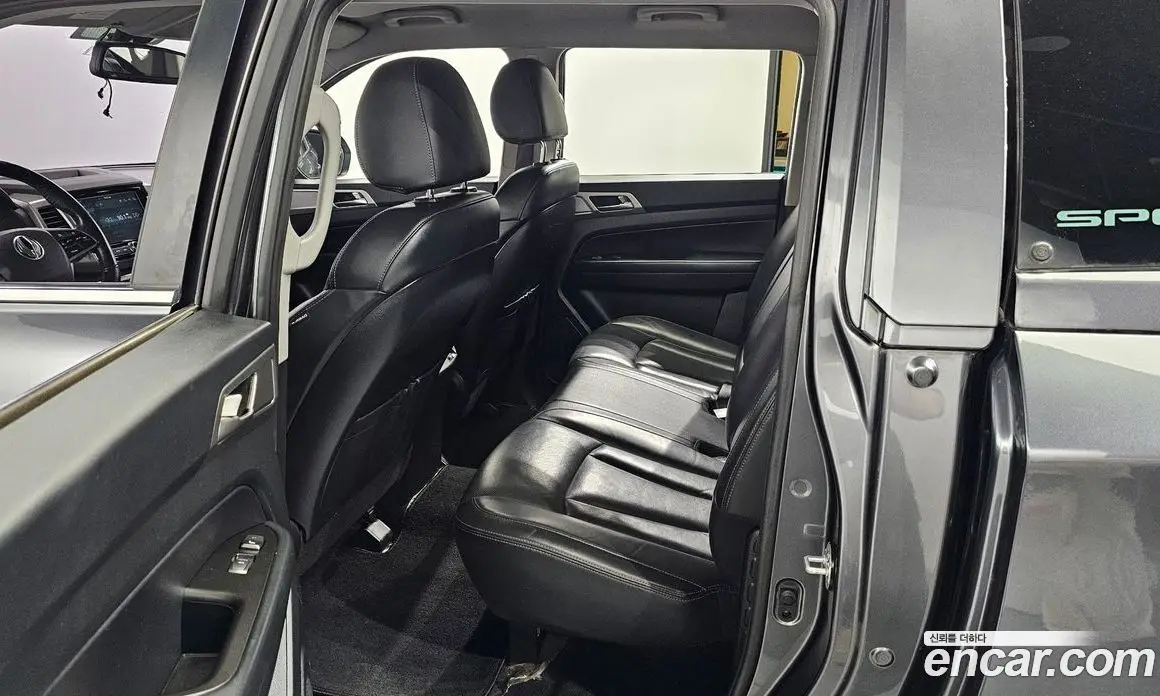 SsangYong Rexton 2019 2.2 автомат (гидро), фото 17 SsangYong Rexton 2019 2.2 автомат (гидро), фото 17
