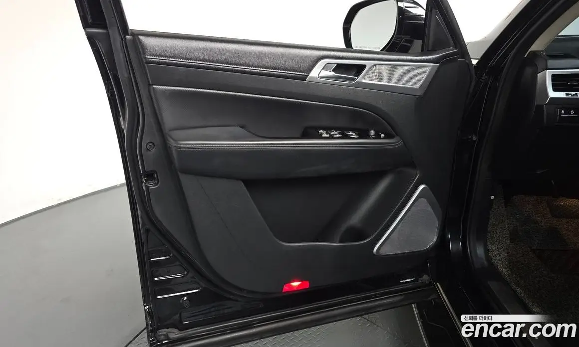 SsangYong Rexton 2021 2.2 автомат (гидро), фото 14