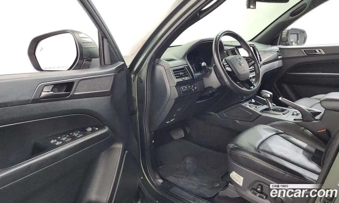 SsangYong Rexton 2023 2.2 автомат (гидро), фото 13 SsangYong Rexton 2023 2.2 автомат (гидро), фото 13