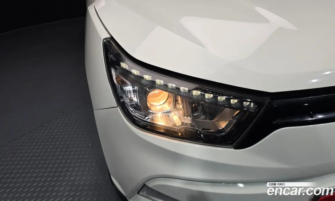 SsangYong TIBOLI 2015 1.6 автомат (гидро), фото 8