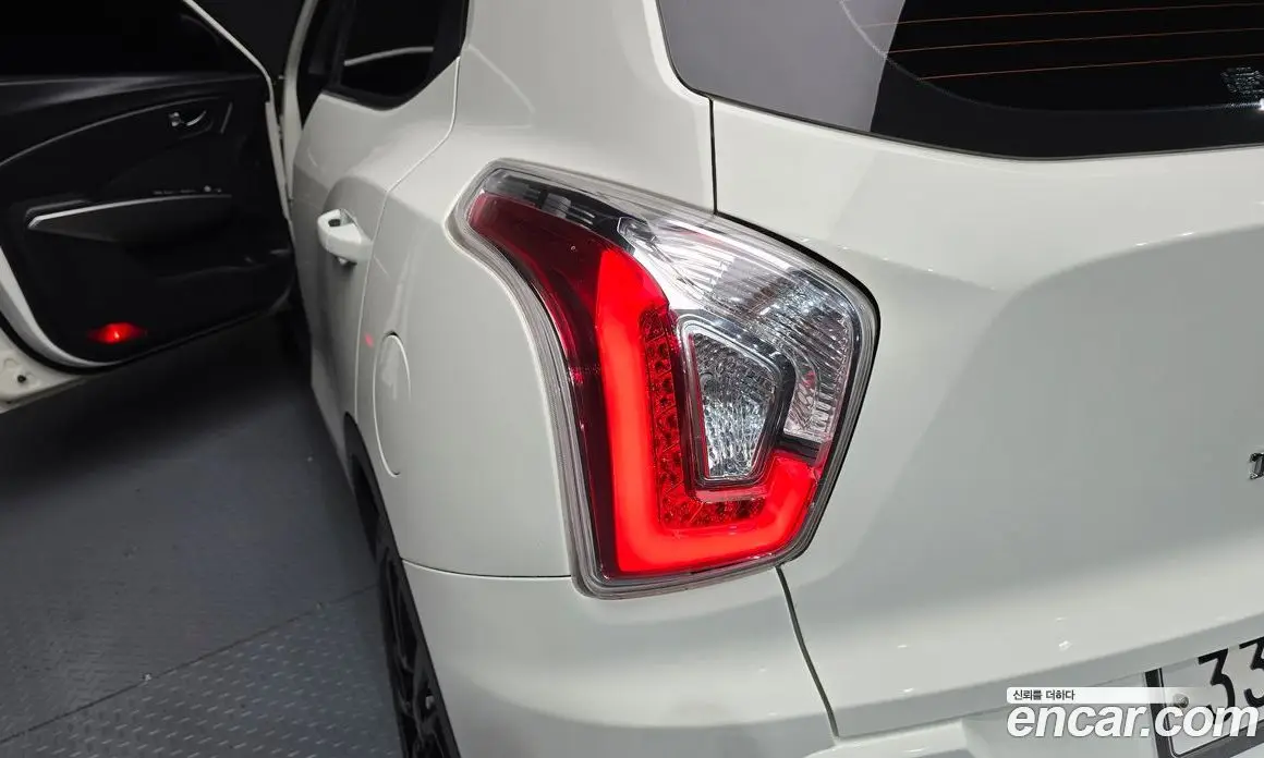 SsangYong TIBOLI 2015 1.6 автомат (гидро), фото 9