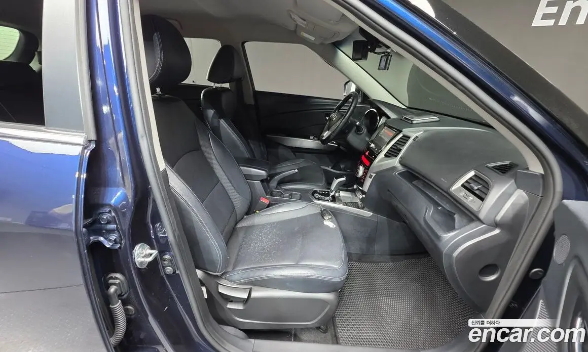 SsangYong TIBOLI 2015 1.6 автомат (гидро), фото 16 SsangYong TIBOLI 2015 1.6 автомат (гидро), фото 16