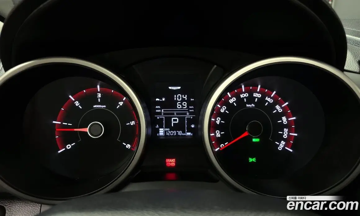 SsangYong TIBOLI 2016 1.6 автомат (гидро), фото 11 SsangYong TIBOLI 2016 1.6 автомат (гидро), фото 11