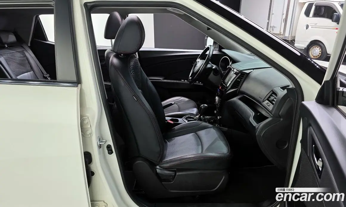 SsangYong TIBOLI 2016 1.6 автомат (гидро), фото 18 SsangYong TIBOLI 2016 1.6 автомат (гидро), фото 18