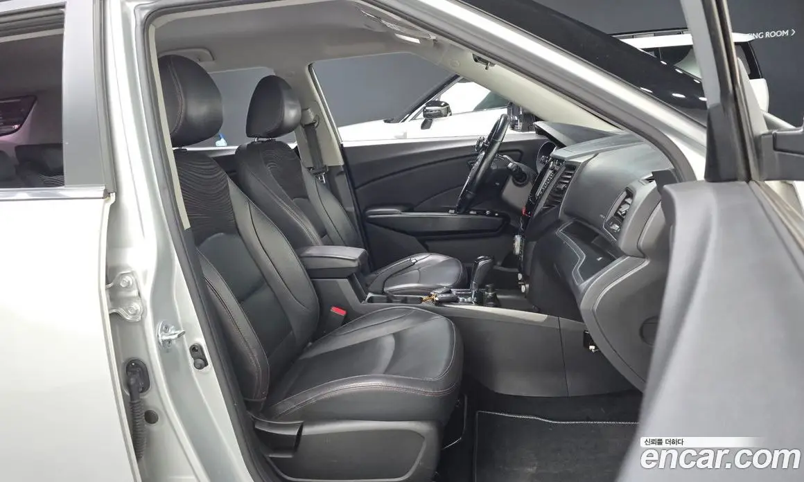 SsangYong TIBOLI 2016 1.6 автомат (гидро), фото 15 SsangYong TIBOLI 2016 1.6 автомат (гидро), фото 15