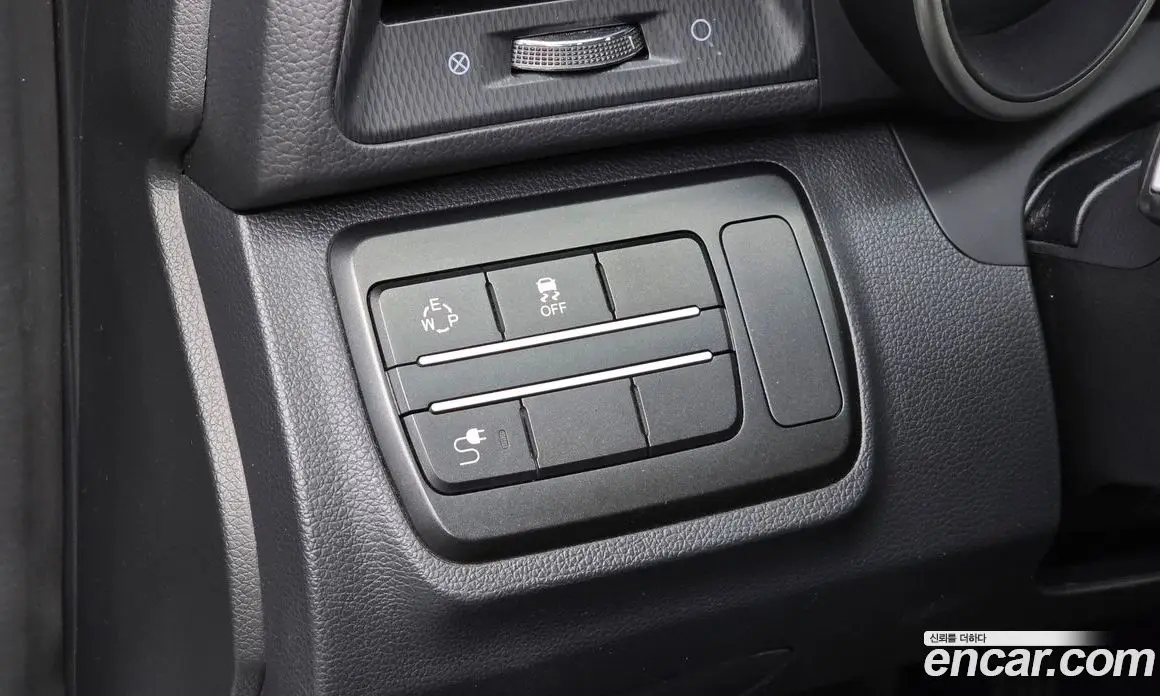 SsangYong TIBOLI 2016 1.6 автомат (гидро), фото 19 SsangYong TIBOLI 2016 1.6 автомат (гидро), фото 19