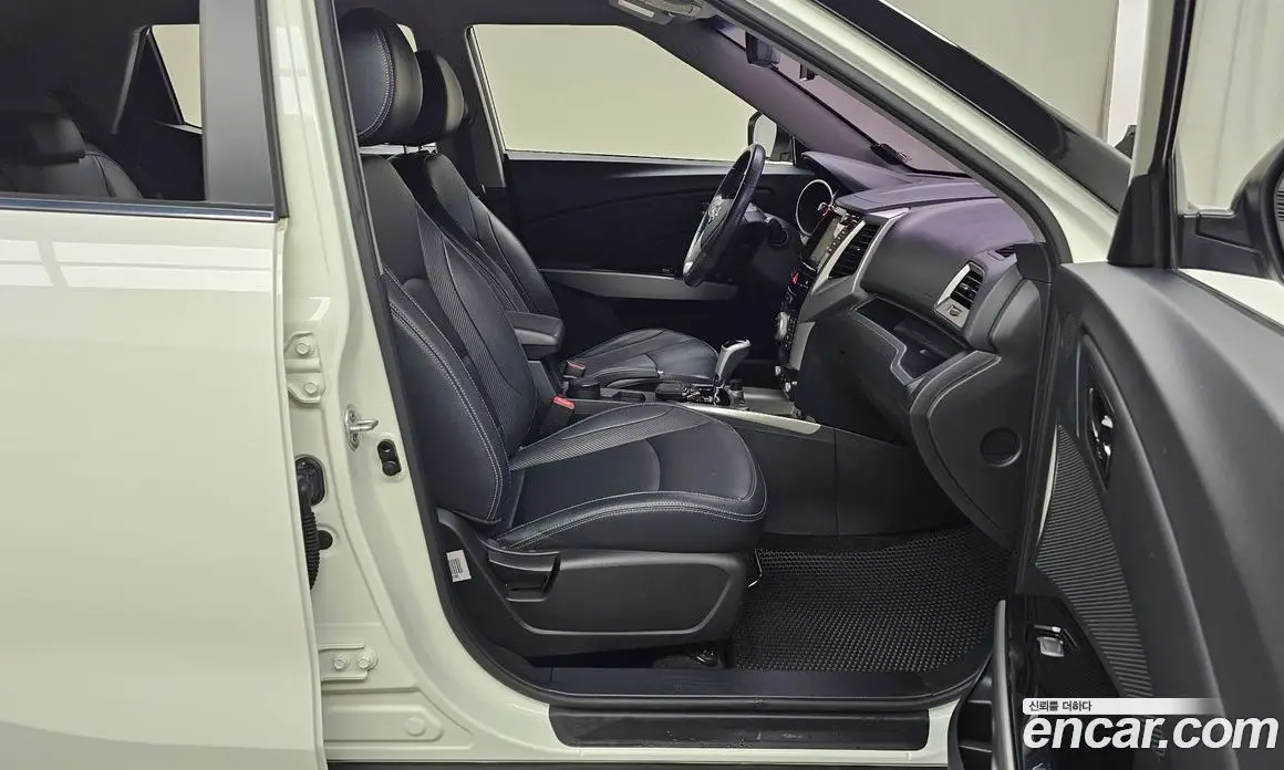 SsangYong TIBOLI 2016 1.6 автомат (гидро), фото 16