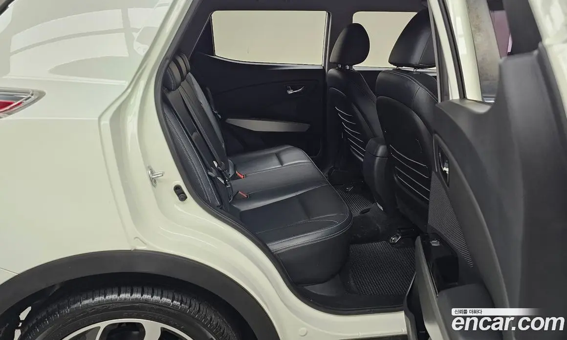 SsangYong TIBOLI 2016 1.6 автомат (гидро), фото 17