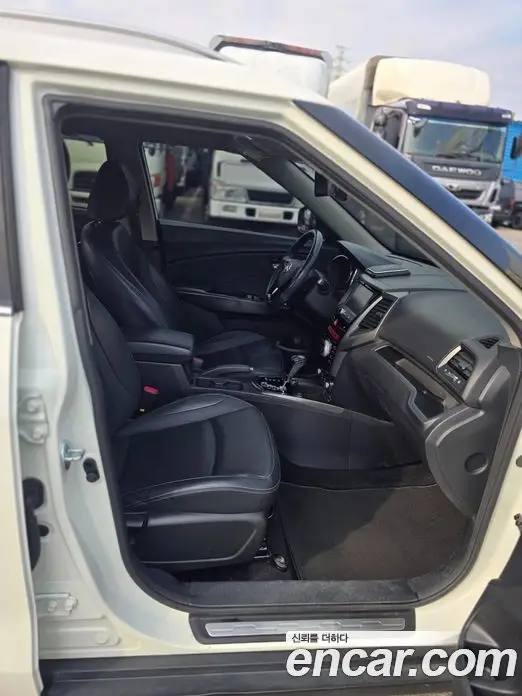 SsangYong TIBOLI 2017 1.6 автомат (гидро), фото 16 SsangYong TIBOLI 2017 1.6 автомат (гидро), фото 16