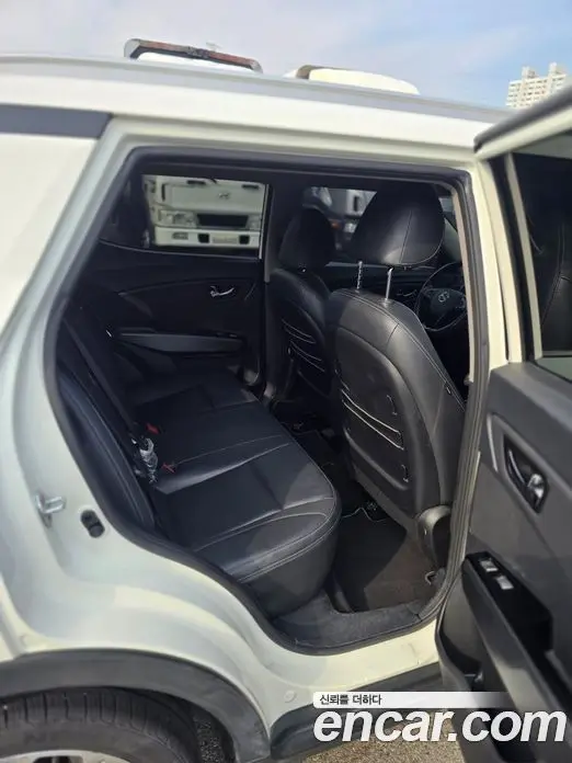 SsangYong TIBOLI 2017 1.6 автомат (гидро), фото 17 SsangYong TIBOLI 2017 1.6 автомат (гидро), фото 17