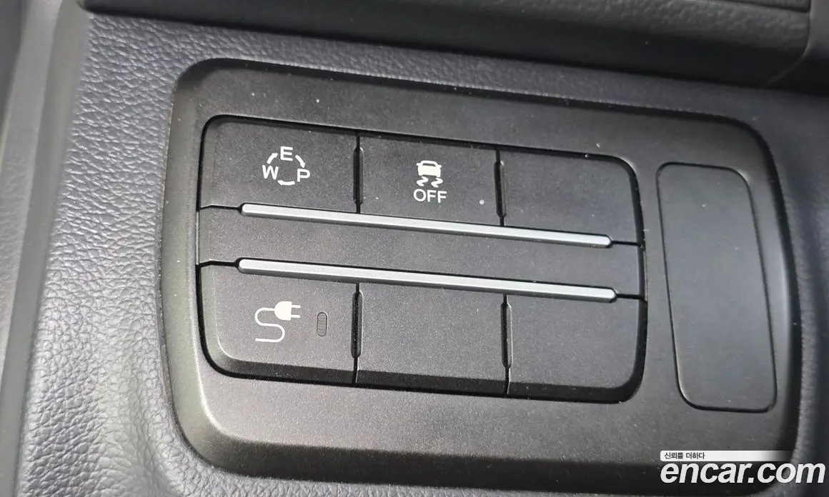 SsangYong TIBOLI 2017 1.6 автомат (гидро), фото 19