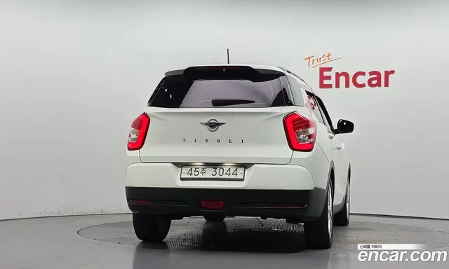 SsangYong TIBOLI 2017 1.6 автомат (гидро), миниатюра 4