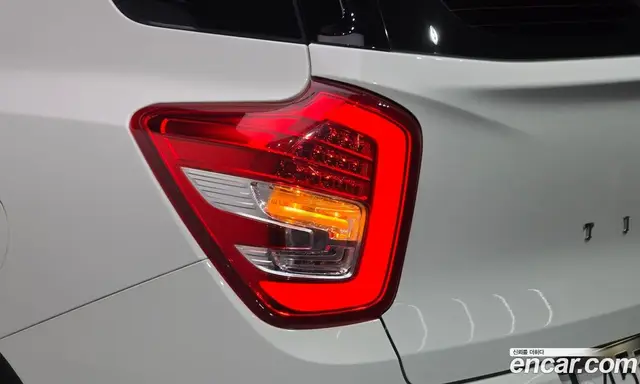 SsangYong TIBOLI 2017 1.6 автомат (гидро), миниатюра 9