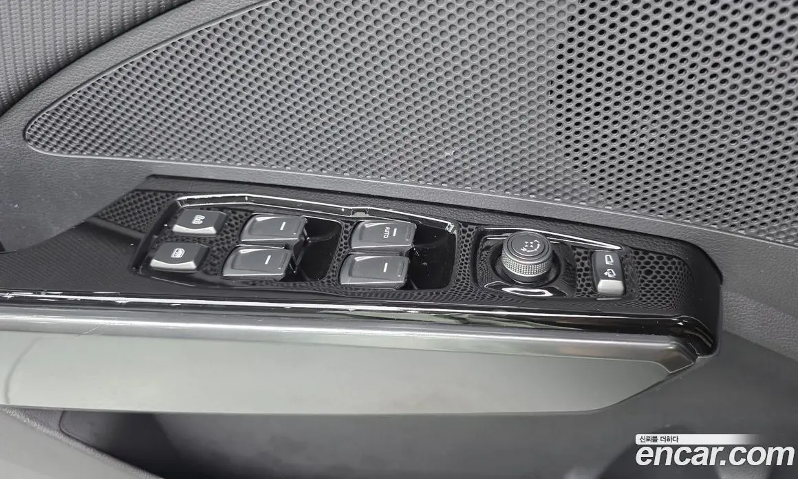 SsangYong TIBOLI 2021 1.5 автомат (гидро), фото 16
