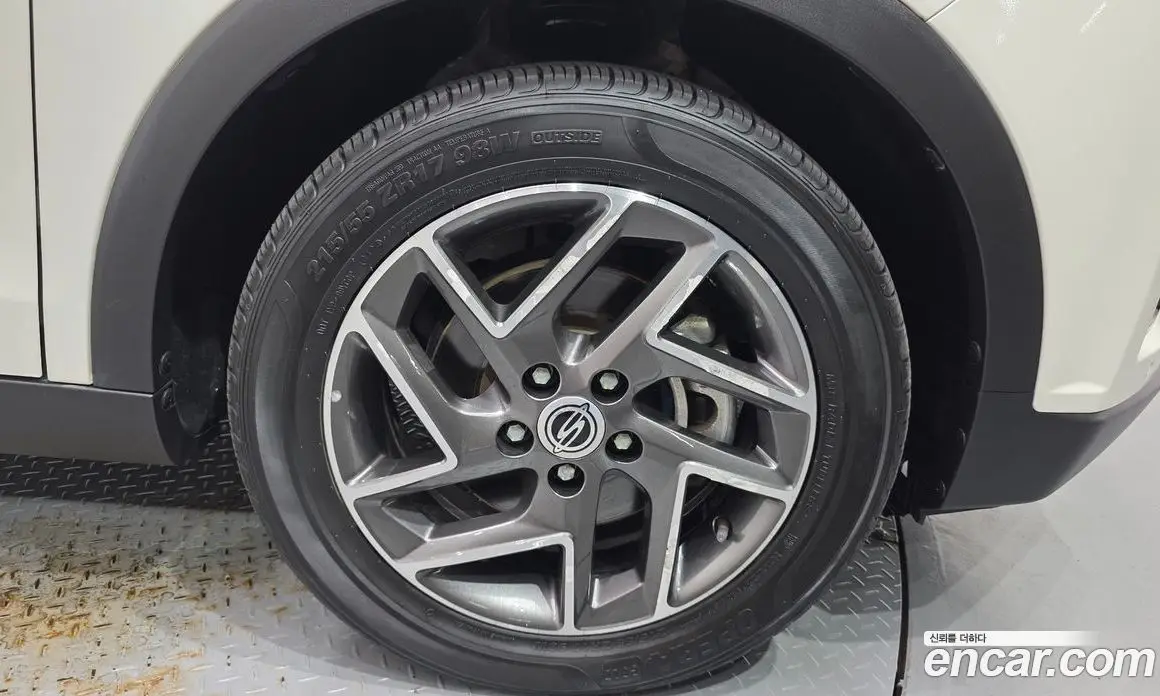 SsangYong TIBOLI 2021 1.5 автомат (гидро), фото 4