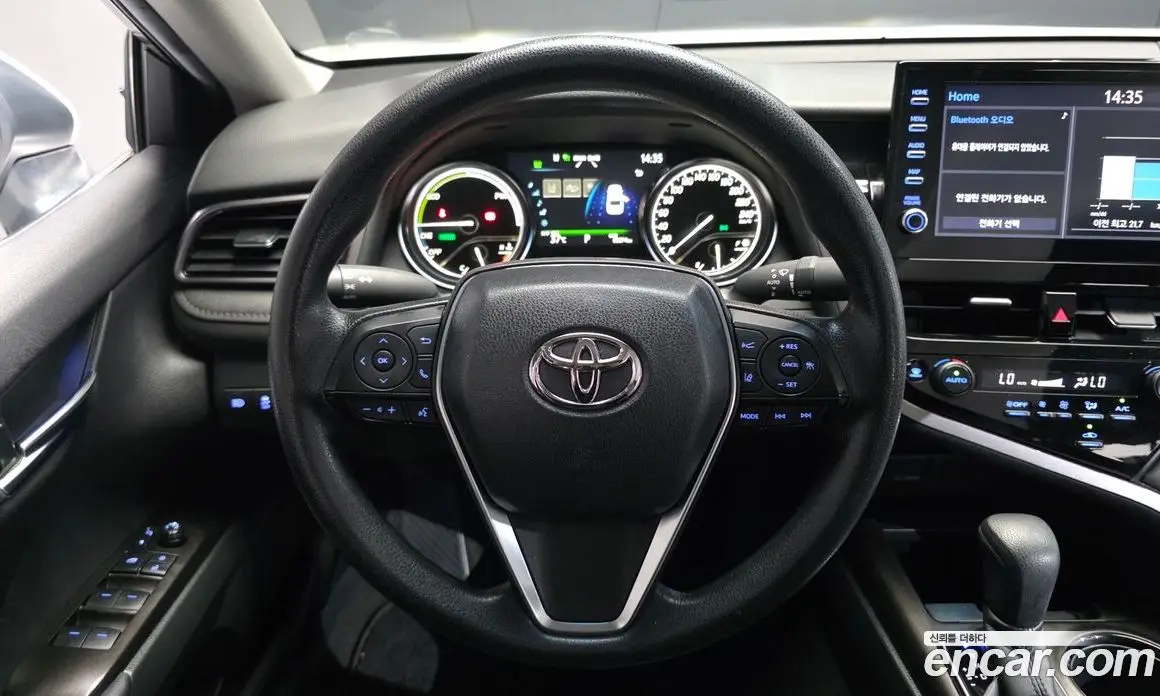 Toyota Camry 2022 2.5 автомат (гидро), фото 19