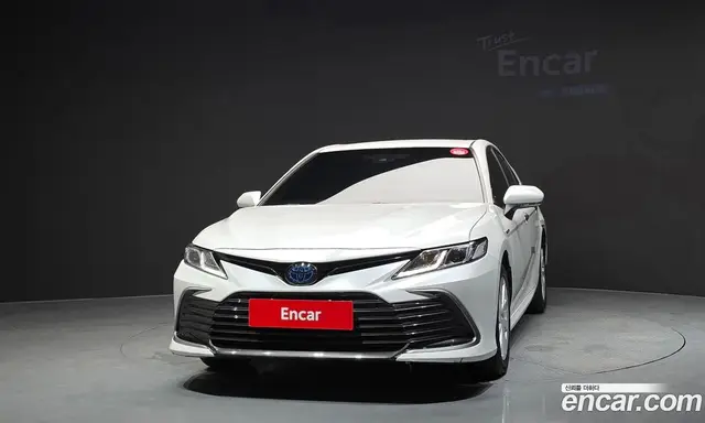 Toyota Camry 2022 2.5 автомат (гидро), миниатюра 3
