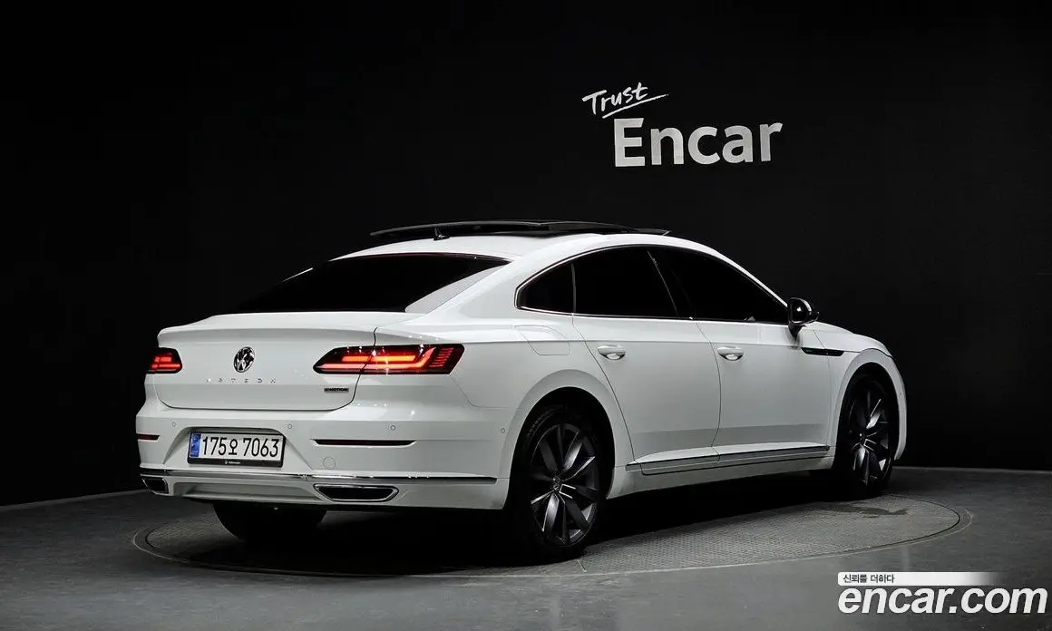 Volkswagen Arteon 2020 2.0 автомат (гидро), фото 2 Volkswagen Arteon 2020 2.0 автомат (гидро), фото 2