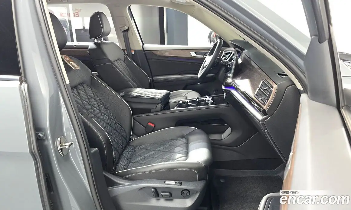 Volkswagen Atlas 2025 2.0 автомат (гидро), фото 16 Volkswagen Atlas 2025 2.0 автомат (гидро), фото 16