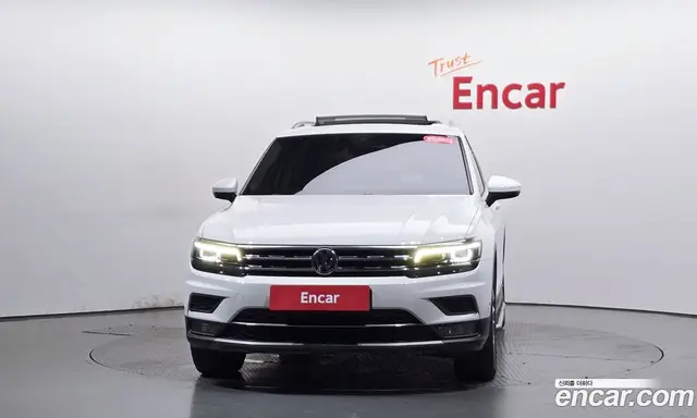 Volkswagen Tiguan 2020 2.0 автомат (гидро), миниатюра 2 Volkswagen Tiguan 2020 2.0 автомат (гидро), миниатюра 2