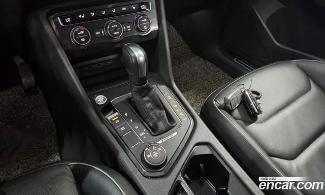Volkswagen Tiguan 2020 2.0 автомат (гидро), миниатюра 11 Volkswagen Tiguan 2020 2.0 автомат (гидро), миниатюра 11