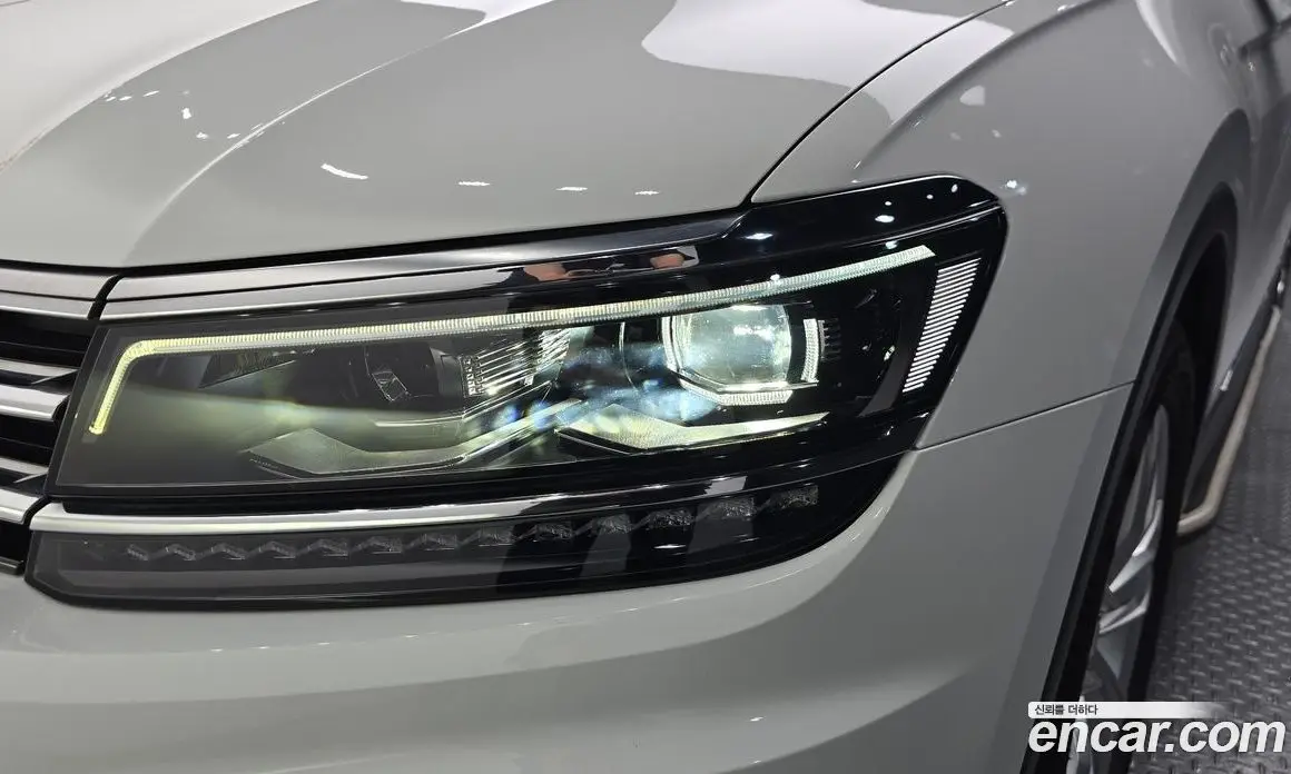 Volkswagen Tiguan 2020 2.0 автомат (гидро), фото 7 Volkswagen Tiguan 2020 2.0 автомат (гидро), фото 7