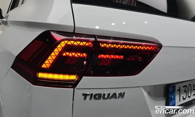 Volkswagen Tiguan 2020 2.0 автомат (гидро), миниатюра 8 Volkswagen Tiguan 2020 2.0 автомат (гидро), миниатюра 8