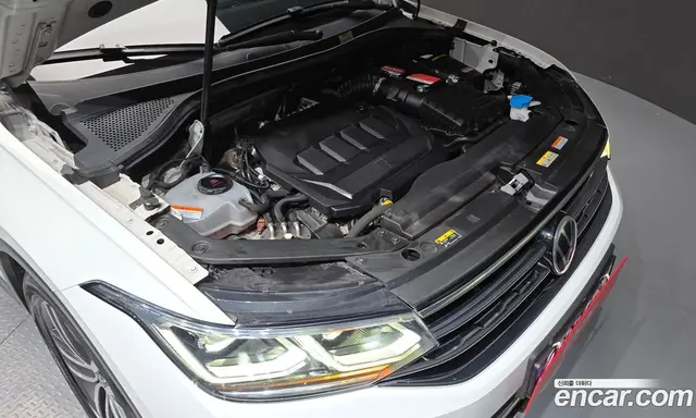 Volkswagen Tiguan 2021 2.0 автомат (гидро), миниатюра 6