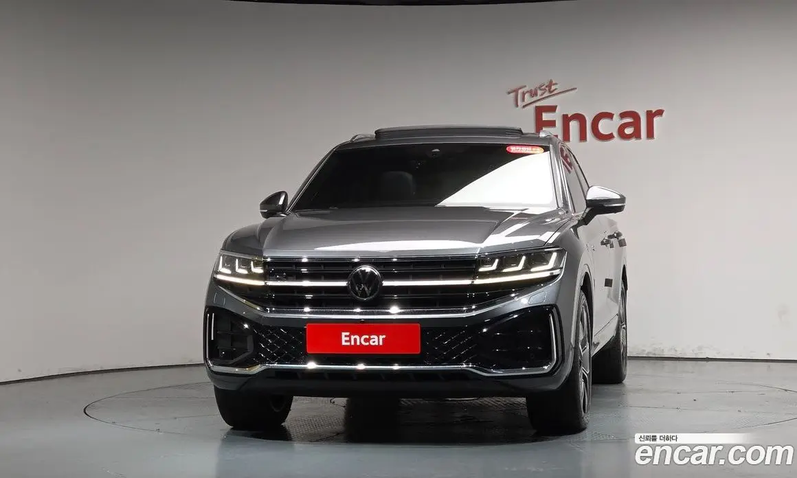 Volkswagen Touareg 2024 3.0 автомат (гидро), фото 2 Volkswagen Touareg 2024 3.0 автомат (гидро), фото 2