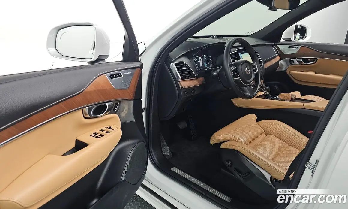 Volvo XC90 2018 2.0 автомат (гидро), фото 13 Volvo XC90 2018 2.0 автомат (гидро), фото 13