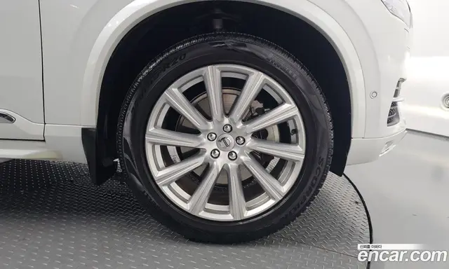 Volvo XC90 2018 2.0 автомат (гидро), миниатюра 7 Volvo XC90 2018 2.0 автомат (гидро), миниатюра 7