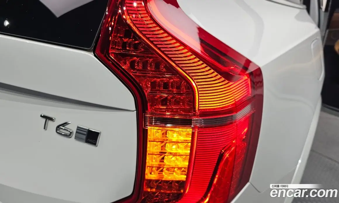 Volvo XC90 2018 2.0 автомат (гидро), фото 9 Volvo XC90 2018 2.0 автомат (гидро), фото 9