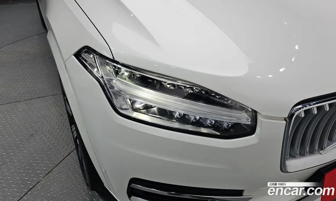 Volvo XC90 2023 2.0 автомат (гидро), фото 7