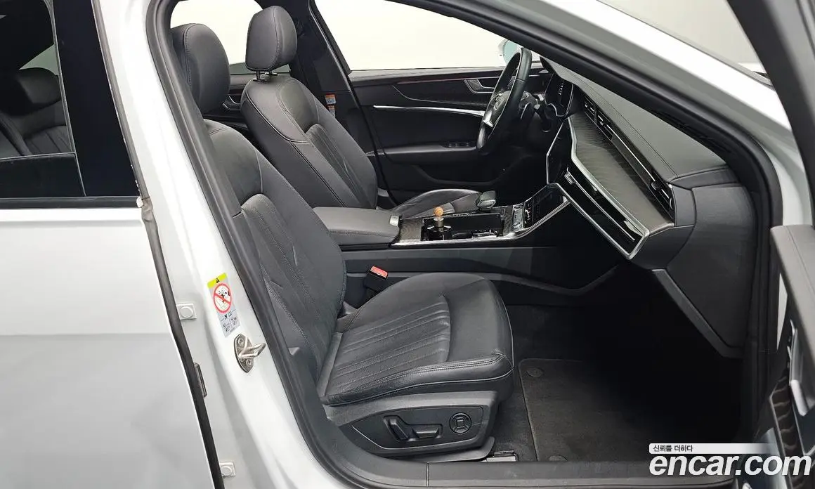 Audi A6 2023 2.0 автомат (гидро), фото 15 Audi A6 2023 2.0 автомат (гидро), фото 15