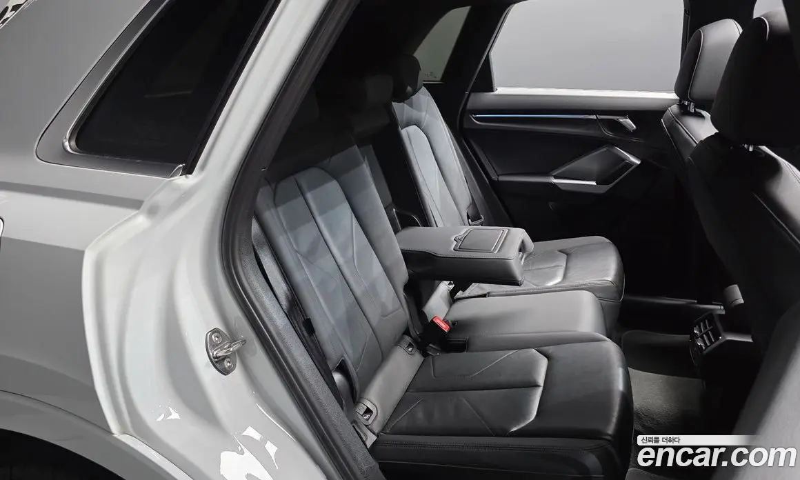 Audi Q3 2020 2.0 автомат (гидро), фото 17 Audi Q3 2020 2.0 автомат (гидро), фото 17