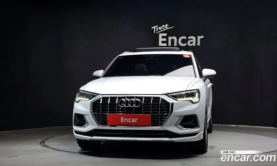 Audi Q3 2020 2.0 автомат (гидро), фото 3 Audi Q3 2020 2.0 автомат (гидро), фото 3