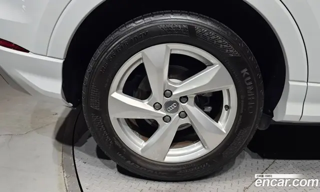 Audi Q3 2020 2.0 автомат (гидро), миниатюра 5 Audi Q3 2020 2.0 автомат (гидро), миниатюра 5