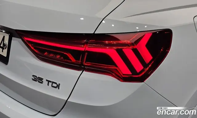 Audi Q3 2020 2.0 автомат (гидро), миниатюра 9 Audi Q3 2020 2.0 автомат (гидро), миниатюра 9