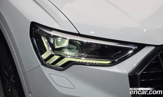 Audi Q3 2022 2.0 автомат (гидро), миниатюра 8 Audi Q3 2022 2.0 автомат (гидро), миниатюра 8