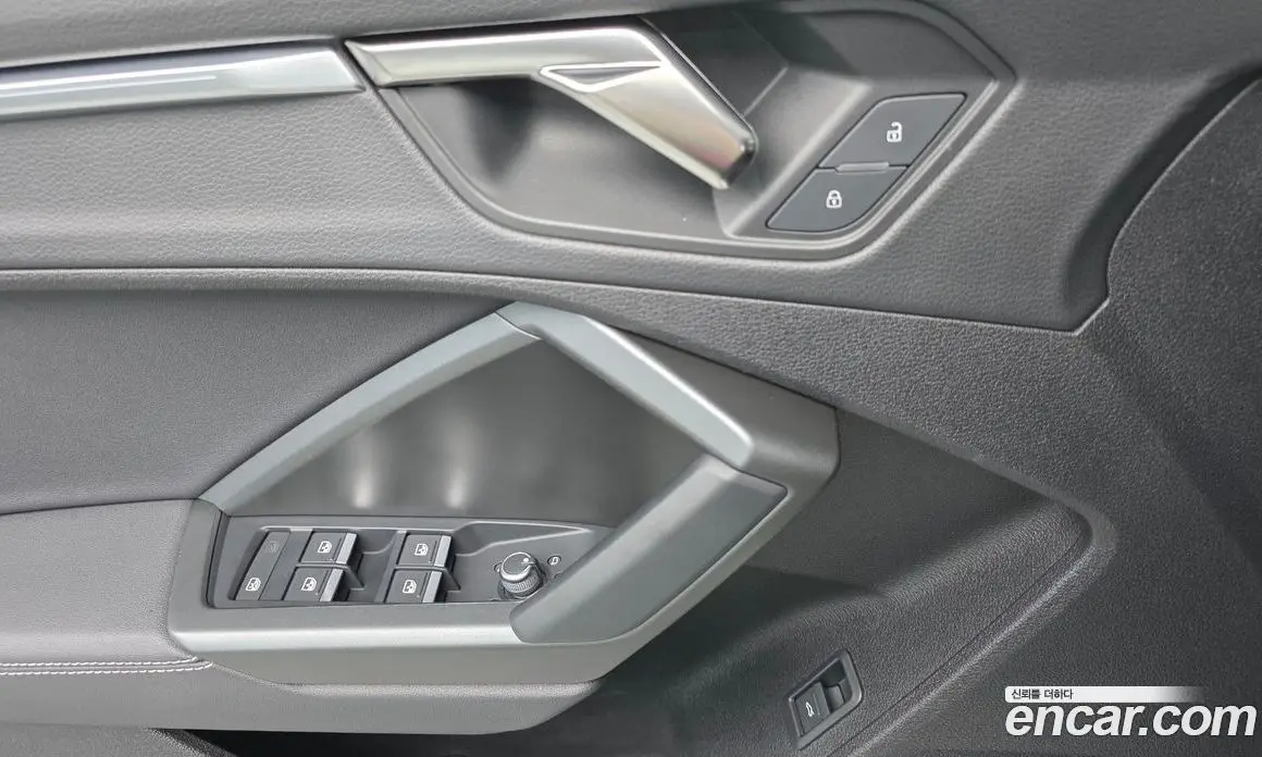 Audi Q3 2023 2.0 автомат (гидро), фото 18