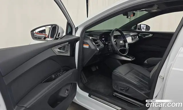 Audi Q4 e-tron 2022 0.2 автомат (гидро), миниатюра 10 Audi Q4 e-tron 2022 0.2 автомат (гидро), миниатюра 10