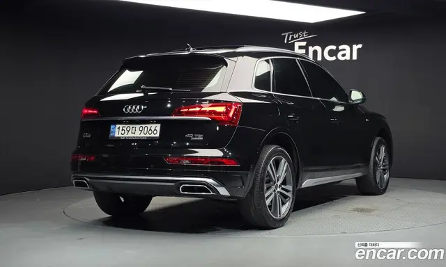 Audi Q5 2021 2.0 автомат (гидро), миниатюра 2 Audi Q5 2021 2.0 автомат (гидро), миниатюра 2