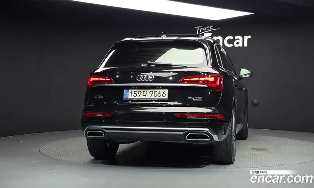 Audi Q5 2021 2.0 автомат (гидро), миниатюра 4 Audi Q5 2021 2.0 автомат (гидро), миниатюра 4
