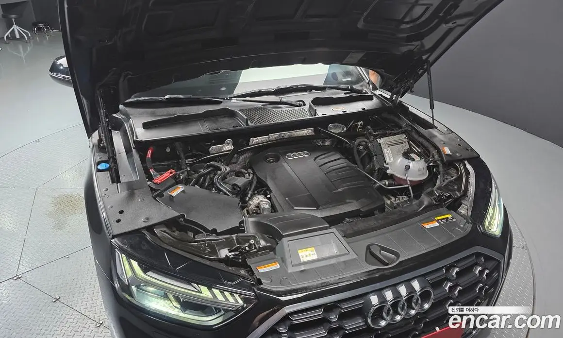 Audi Q5 2021 2.0 автомат (гидро), фото 6 Audi Q5 2021 2.0 автомат (гидро), фото 6