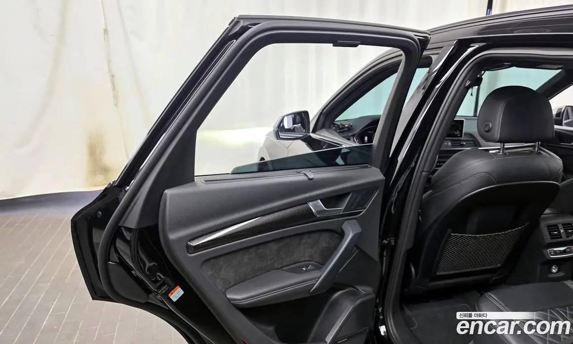 Audi SQ5 2020 3.0 автомат (гидро), фото 15