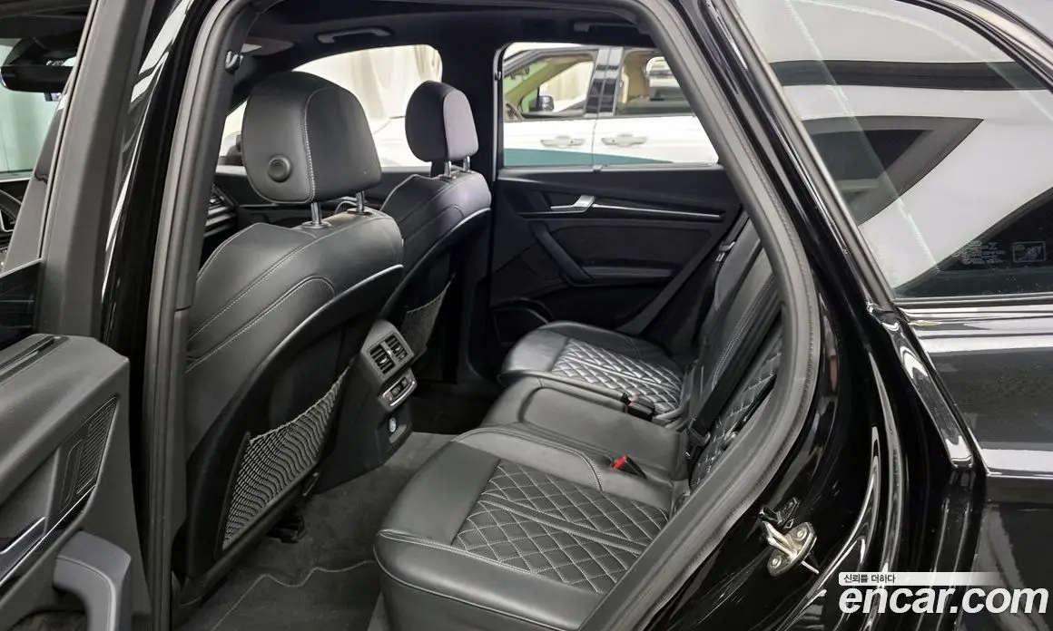 Audi SQ5 2020 3.0 автомат (гидро), фото 16