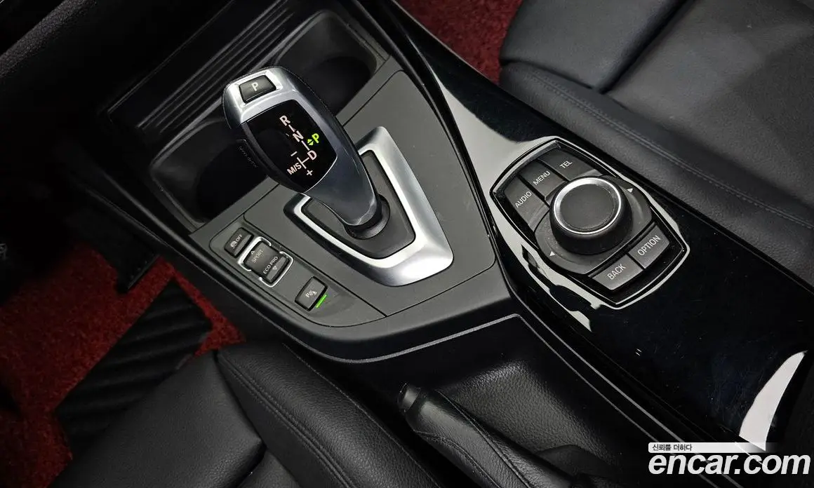 BMW 1 серия 2016 2.0 автомат (гидро), фото 11