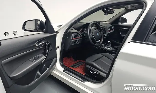 BMW 1 серия 2016 2.0 автомат (гидро), миниатюра 12